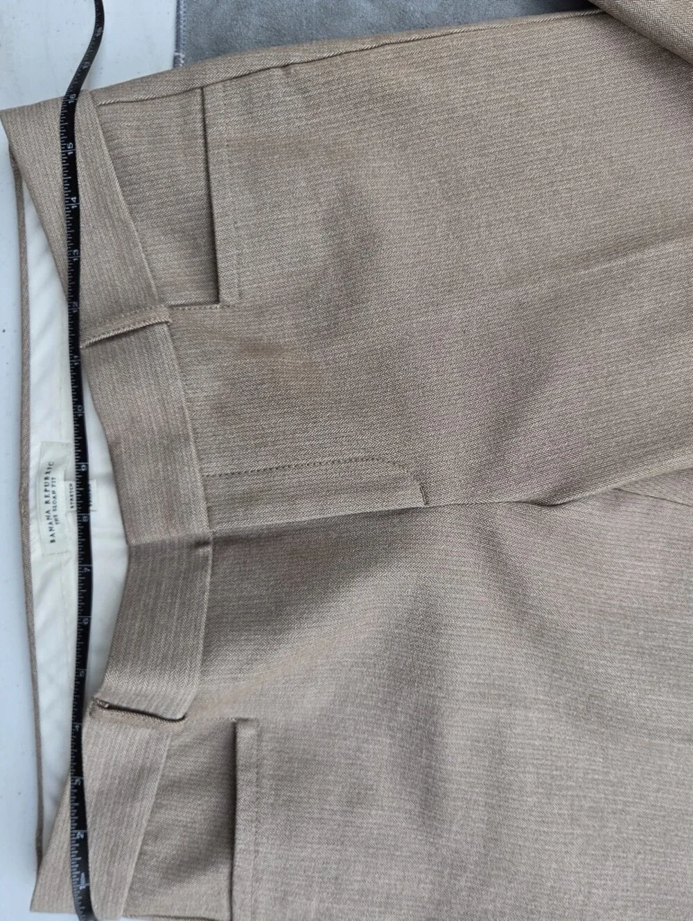 Bannana Republic Sloan Fit Tan Women's Tailored Pants Sz. 10 Stretch - Picture 3 of 6